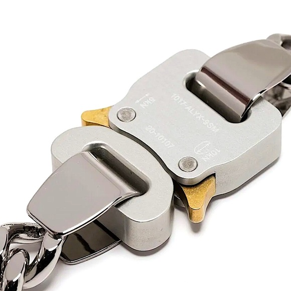 Luxury Stainless Steel Chain Link Necklace - Picture 10 of 10